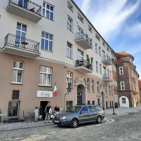 Ionia - Stary Rynek-